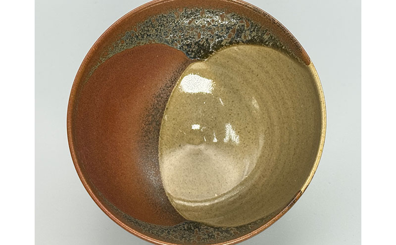 虫明焼 柿灰釉掛分茶碗(黒井博史 作) 工芸品 食器 茶碗 お茶碗