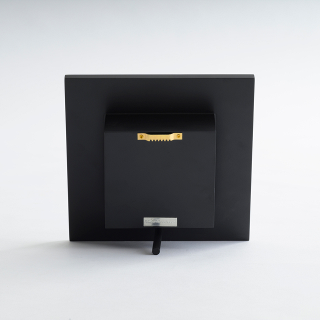 グリーンフレームM 花 お花 プリザーブドフラワー ギフト プレゼント お祝い 誕生日 お供え アレンジ インテリア 東京都 墨田区