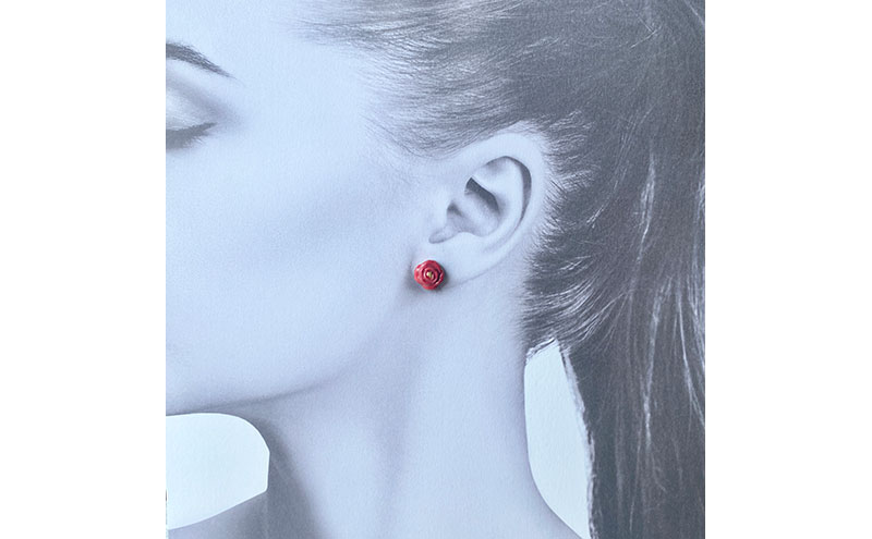 茅ヶ崎市 湘南 陶磁器 上品 かわいい レディース ギフト プレゼント 誕生日 母の日 お祝い サマーギフト ゴールド 金 アート アクセサリー Artopus.SHONAN イヤリング 薔薇 大