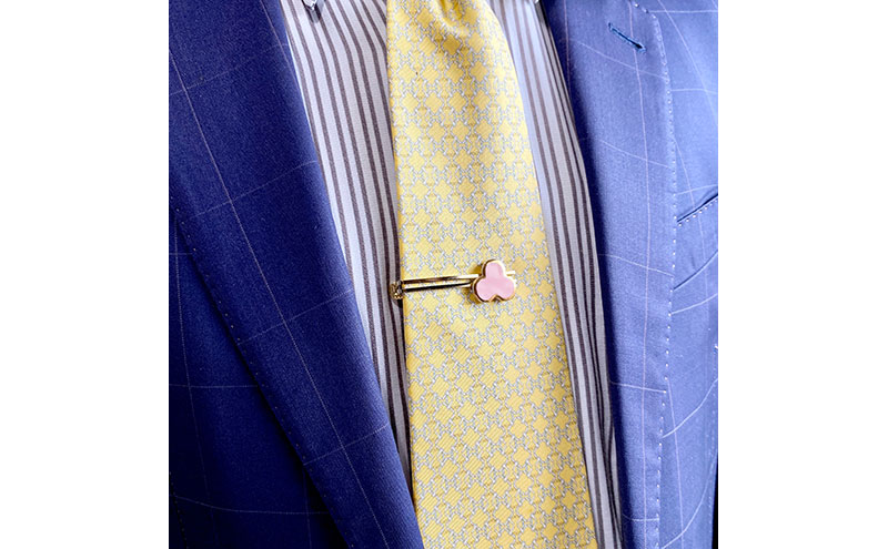 茅ヶ崎市 湘南 陶磁器 上品 かわいい レディース ギフト プレゼント 誕生日 母の日 お祝い サマーギフト ゴールド 金 アート アクセサリー Artopus.SHONAN ネクタイピン ファミリア 大