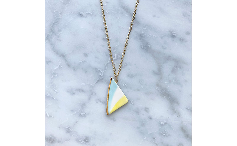 茅ヶ崎市 湘南 陶磁器 上品 かわいい レディース ギフト プレゼント 誕生日 母の日 お祝い サマーギフト ゴールド 金 アート アクセサリー Artopus.SHONAN ネックレス セイル