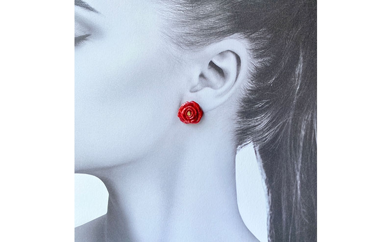 茅ヶ崎市 湘南 陶磁器 上品 かわいい レディース ギフト プレゼント 誕生日 母の日 お祝い サマーギフト ゴールド 金 アート アクセサリー Artopus.SHONAN イヤリング 薔薇 小