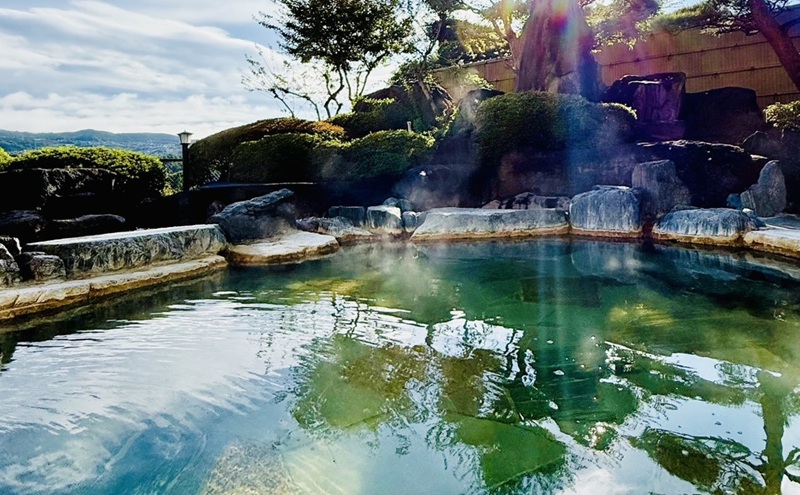 小諸蒸留所のツアー体験×プライベートサウナ付スイートコテージ宿泊プラン【1名様分】　ウイスキー サウナ 個室 観光 チケット リラックス