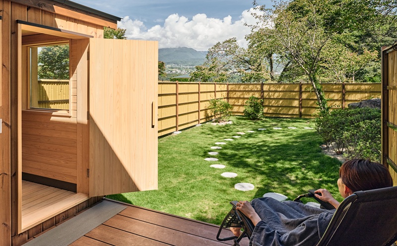 小諸蒸留所のツアー体験×プライベートサウナ付スイートコテージ宿泊プラン【2名様分】　ウイスキー サウナ 個室 観光 チケット リラックス