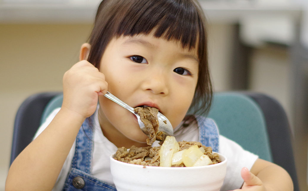 淡路牛 切り落とし　1.2kg (300g×4パック）【2026年7月より順次発送】　[小分け 冷凍 牛肉]