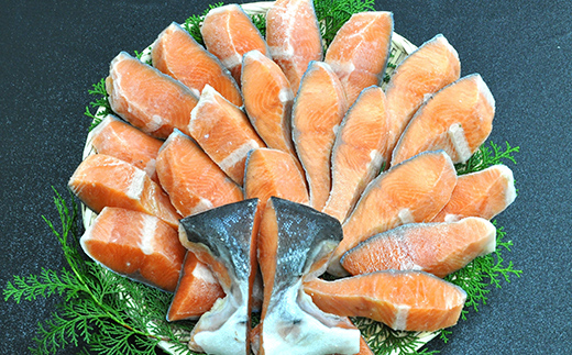 【3月発送】 【訳あり】 減塩銀鮭 2kg 鮭 さけ サケ しゃけ シャケ 減塩 銀鮭 塩鮭 切り身 冷凍 魚 海鮮 魚介 魚貝 海産物 海の幸 おかず おつまみ 肴 国産 食品 復興 震災 コロナ 能登半島地震復興支援 北陸新幹線 F6P-3171