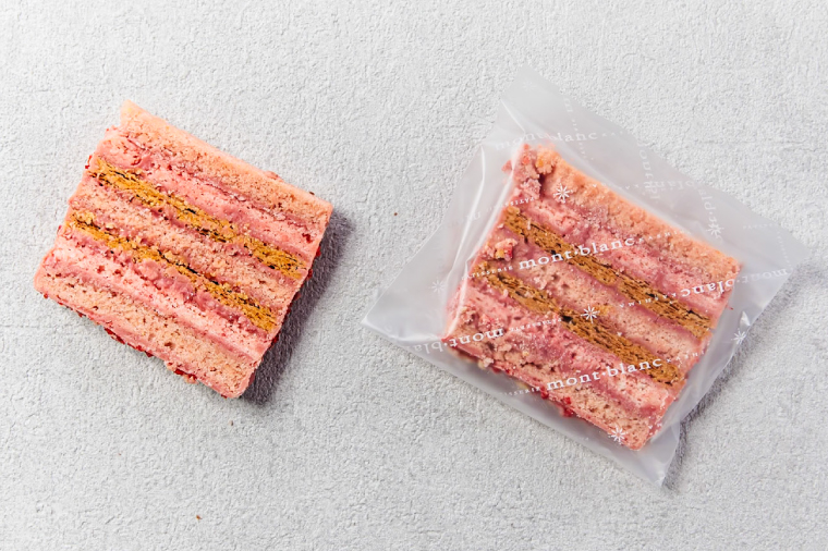 いちごのミルフィーユ【鹿嶋市 お菓子 パティスリー 洋菓子 セット ギフト 化粧箱 オリジナル お茶 ティータイム】（KD-12）