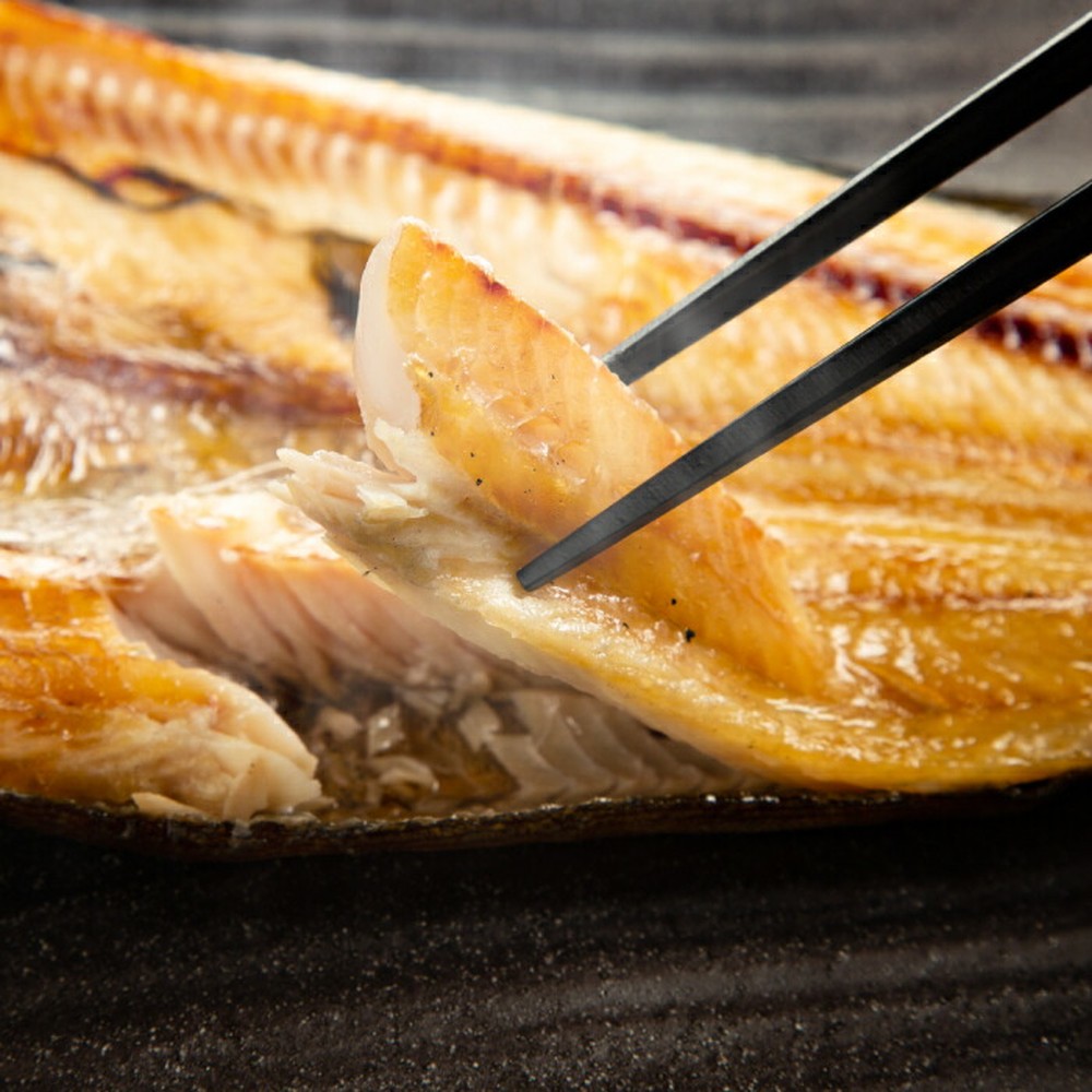 13-367 【バレンタインデー】高級！こだわり一夜干し真ほっけ開き　特大サイズ３枚