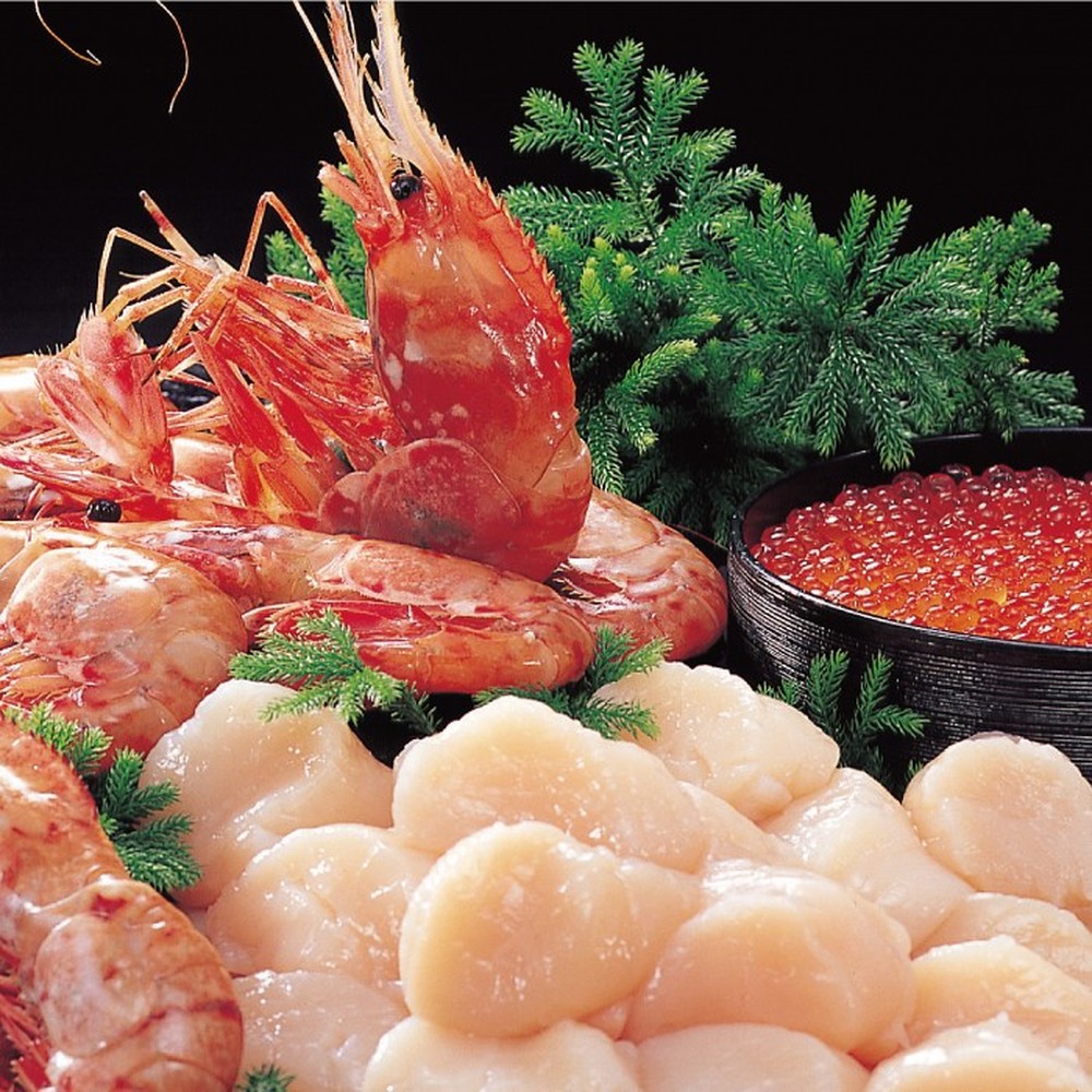 30-133 【バレンタインデー】オホーツク流氷セット（ホタテ、鱒イクラ、ボタンエビ）