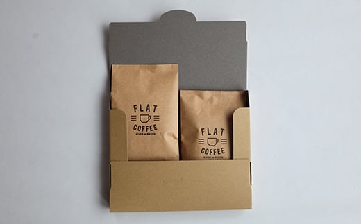 【定期便】自家焙煎コーヒー豆 フラットブレンド 中煎り 合計200g 100g×2袋＜全12回＞ 定期便 自家焙煎 コーヒー豆 珈琲豆 豆のまま コーヒー 珈琲 FLAT COFFEE 定期配送 12回 12ヶ月連続 F6T-955