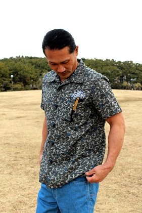 GONZO SURF　オリエンタルボタンシャツ　ブラック 服 男性 メンズ ファッション 