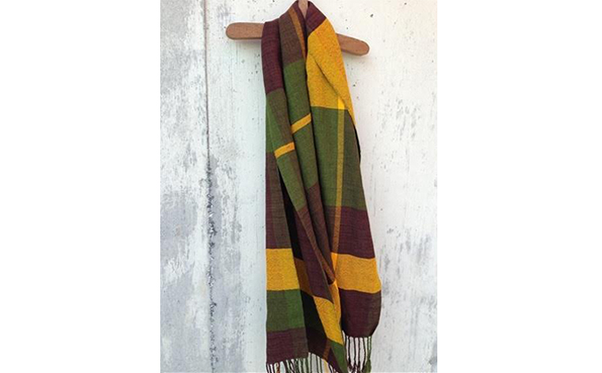 ito to iro 手染め・手織り仕上「ストール」 カーキ×ブラウン×マスタードイエロー・チェック（平織り） ファッション小物 