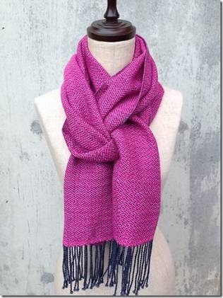 ito to iro 手染め・手織り仕上「ストール」メリノウール100% 網代斜紋・マゼンダピンク ファッション小物 