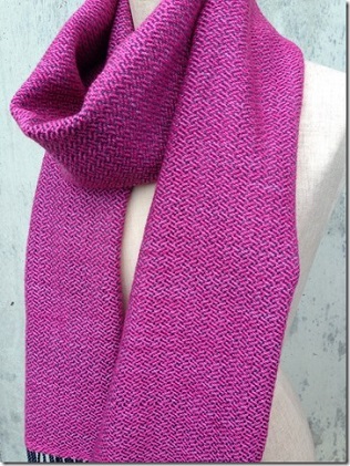 ito to iro 手染め・手織り仕上「ストール」メリノウール100% 網代斜紋・マゼンダピンク ファッション小物 