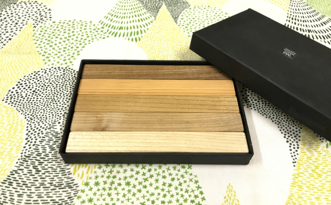 十勝の木のうつわ［天然木製］ はし置き 5本入り [12cm×1.2cm×1.6cm /1本]【 工芸品 箸置き 食器 北海道 十勝 幕別 】