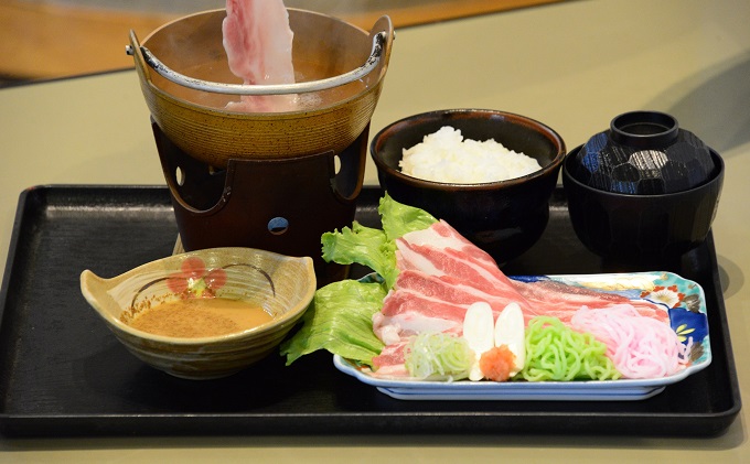 幕別町 十勝ナウマン温泉ホテルアルコ 手ぶら日帰り温泉セット4名様分（食事付） お食事券 チケット 温泉利用券 