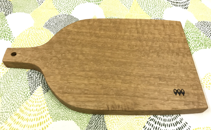 十勝の木のうつわ［天然木製］ カッティングボード 30cm×18cm【 工芸品 まな板 調理器具 北海道 十勝 幕別 】