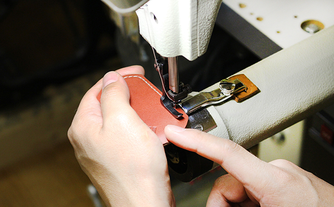 牛革シンプルキーホルダー　ブラック｜北海道 滝川市 牛革 革 革製品 キーホルダー キー 鍵