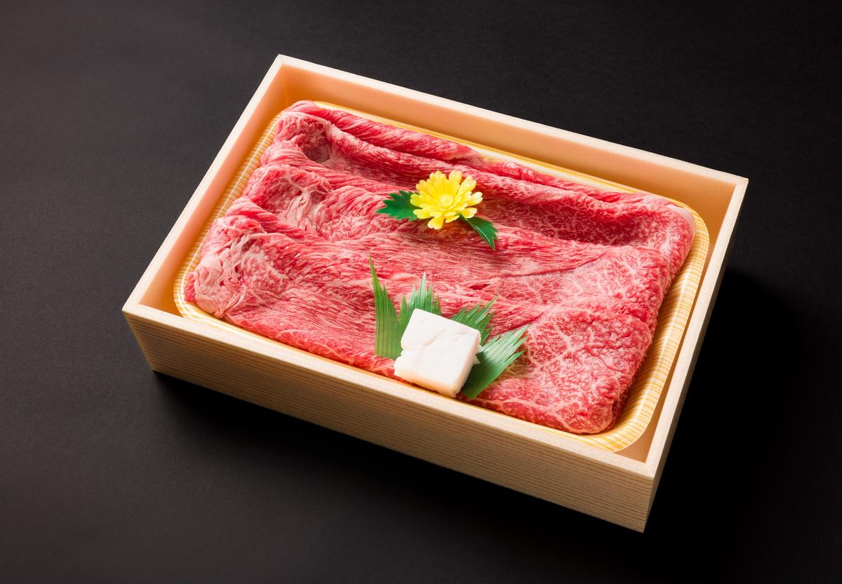 【最短7営業日発送】【幻の神戸ビーフ】特選 黒田庄和牛（すき焼き用モモ・ウデ、400g）≪冷蔵でお届け≫（15-2）