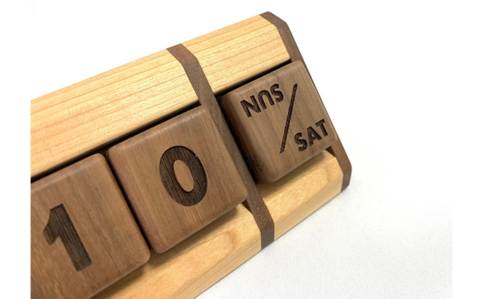 bolly木工房 木 の サイコロ型 万年カレンダー （ウォールナット