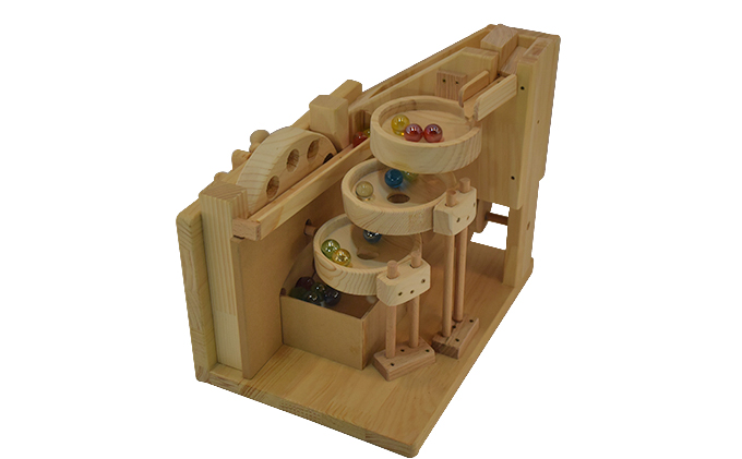 おもちゃ ビー玉からくり 3連トルネード 木のおもちゃ kenkobo 木 木製 木製玩具 玩具 手作り ビー玉 からくり 赤ちゃん 子供 遊び 室内 室内遊び 愛知 愛知県 日進市