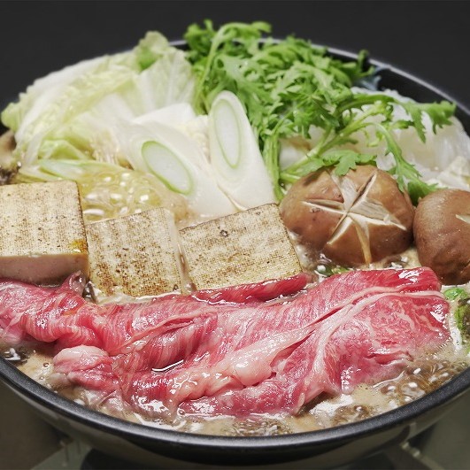 【神戸牛 牝】【7営業日以内発送】冷凍　モモ肩すき焼き・しゃぶしゃぶ用:450g 川岸畜産 （20-30）