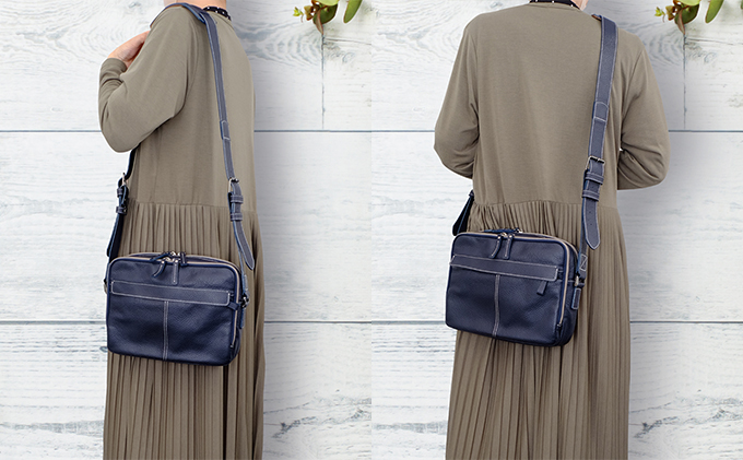 牛革　ショルダーバック横型　紺