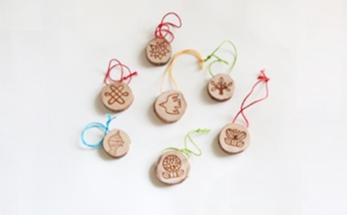 シュタイナー学園の手仕事品セット 雑貨 日用品 手作り カード キーホルダー モビール 