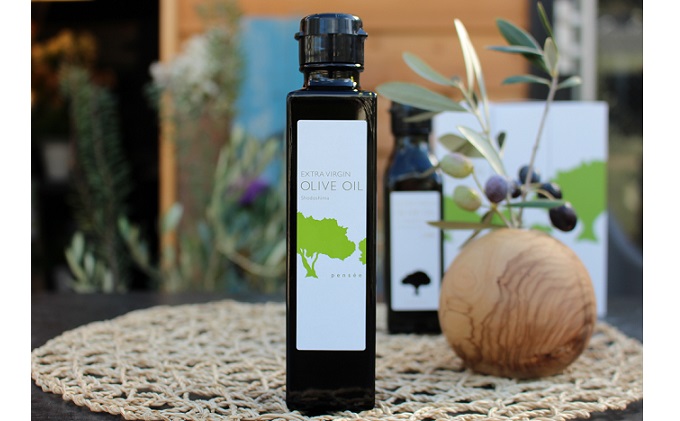 【 小豆島 】 エクストラバージン オリーブオイル 小豆島産 136g (2025収穫・生産）手摘み 油 オリーブ油 オリーブ オイル オリーブオイル 食用油 調味料 ヘルシー 健康 香川 香川県 土庄 土庄町【12月10日以降発送】