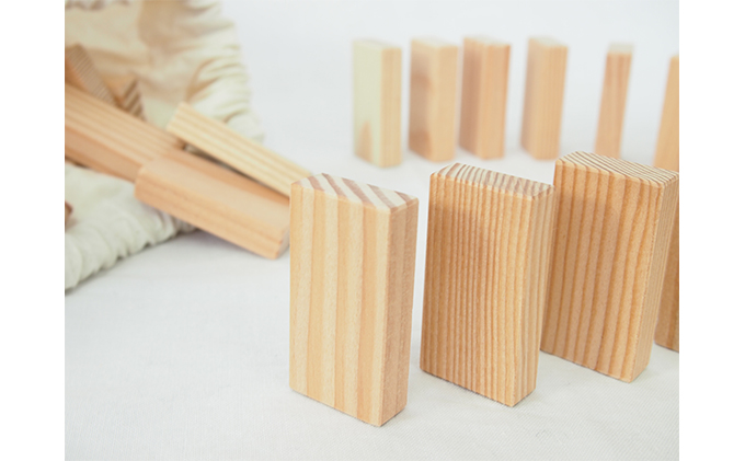 ドミノ 木製 おもちゃ こだわりの木材でつくる！ 木製ドミノ 250ピース 工芸品 室内 遊び 玩具 ファミリートイ ゲーム 
