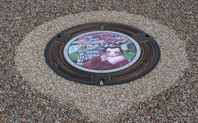 プレミアムデザインマンホール　冬の大津谷梅園の梅 雑貨 日用品 工芸品 装飾品 