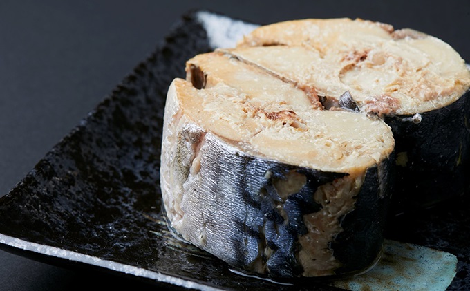 若狭の鯖の箸置きと鯖缶セット（錫製の箸置き1つ、しょうゆ仕立て3缶、しょうゆ仕立て唐辛子入り2缶） 加工食品 魚貝類 