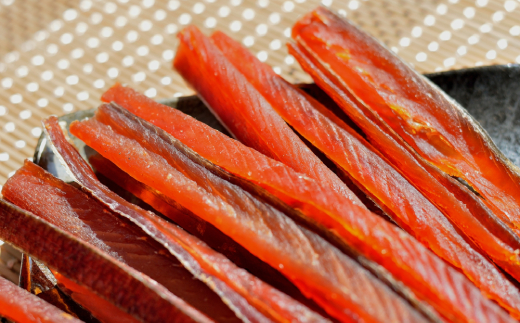 15-292 【年内配送12月8日入金まで】復活！！丸富の『鮭トバ』 within2025