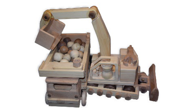 手づくり木のおもちゃ　ショベルカー 玩具 子供用 