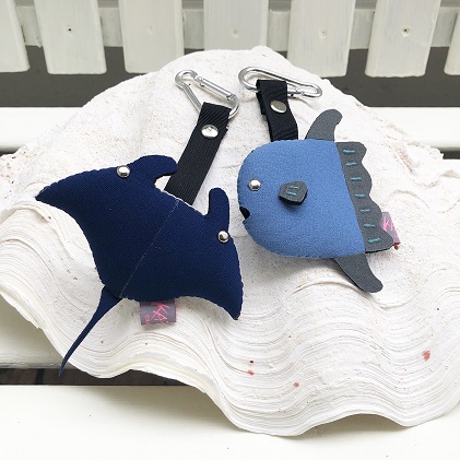 マスクホルダー2点セット（マンタ＆マンボウセット） 雑貨 日用品 ファッション 