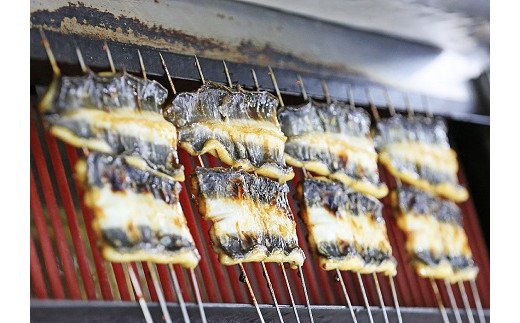 山梨県市川三郷町のふるさと納税 【中央市共通返礼品】国産うなぎ関東風蒲焼き・白焼き食べ比べセット 計 約520g [5839-1510]