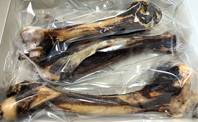 犬 おやつ 北海道 エゾシカボーン ※中型～大型犬向き 国産 ジビエ 犬のおやつ 犬用おやつ ペットのおやつ ペット えさ 骨 おもちゃ 鹿骨 鹿の骨 鹿 エゾシカ 口臭 口臭ケア しつけ ドッグフード ペットフード ペット用品 餌 