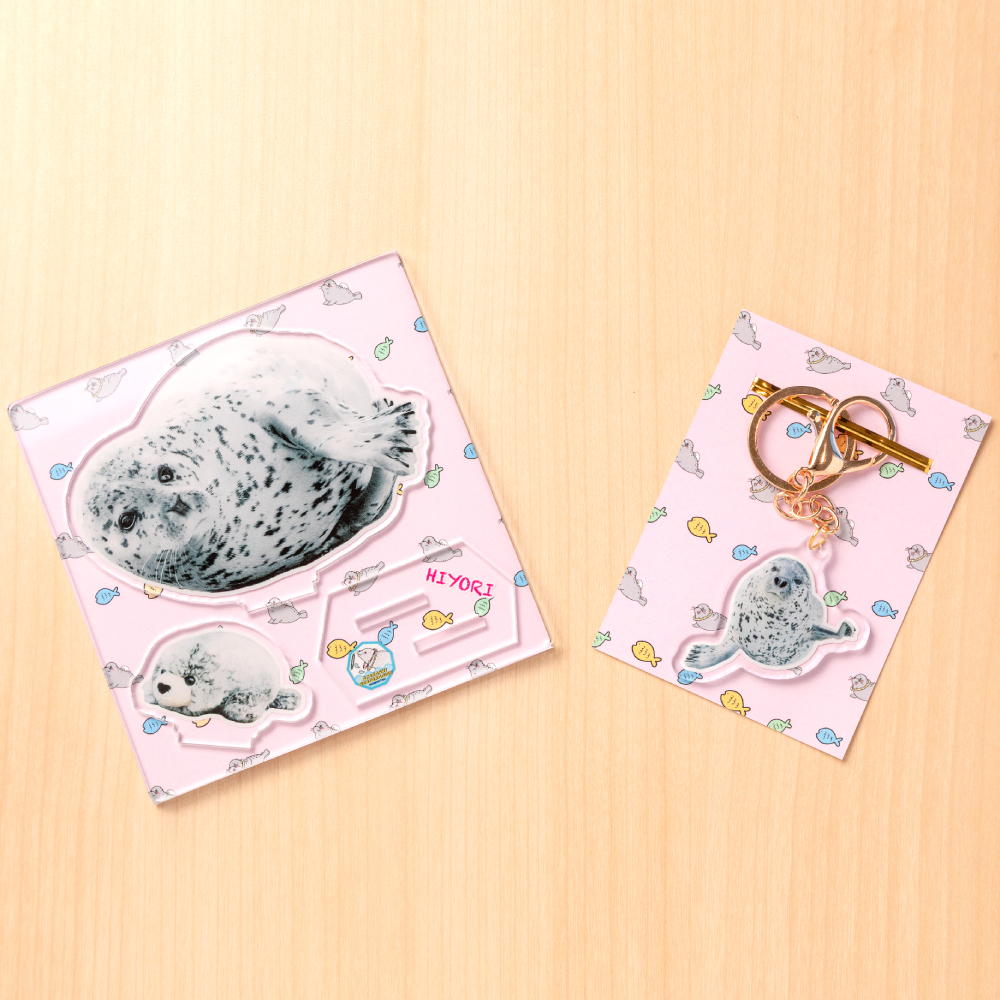 10-503 【年内配送12月15日入金まで】日和のアクリルスタンド・キーホルダー【アザラシシーパラダイスグッズ】 within2025