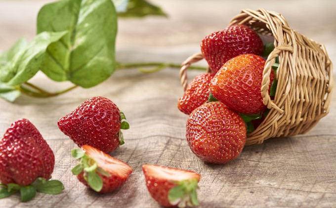 いちご あまおう 贈答用 24～30粒 福岡のいちご！苺 本来の酸味と甘み 配送不可 離島 果物類 イチゴ 