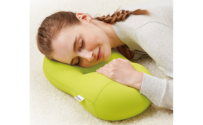 枕 昼寝 MOGU モグ ホールピロー ロイヤルブルー + ポータブルホールピロー レッド セット