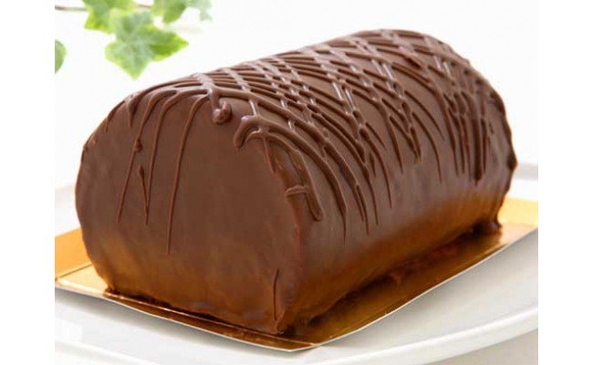 北海道新ひだか町のふるさと納税 見た目も味も昭和レトロ　懐かしチョコロールケーキのペアセット