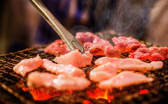かみふらの多田精肉店 豚ホルモン 2種 各500g×2袋 計2kg 焼肉 ホルモン 豚 みそ しお 味噌 塩 自家製だれ 北海道 上富良野町 豚肉／ホルモン 